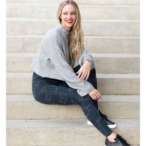 Spanx Seamless Camo Leggings - Excellent - Small